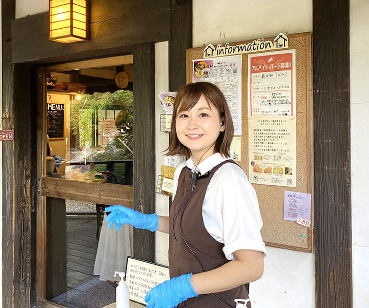【蔵日和】パンの販売及びカフェ・サービススタッフ